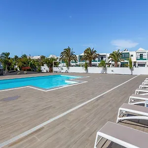 https://apartamento-adama-gescav.in-canary-islands.com